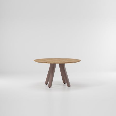vieques_dining_table_d135_aluminium_legs.jpg