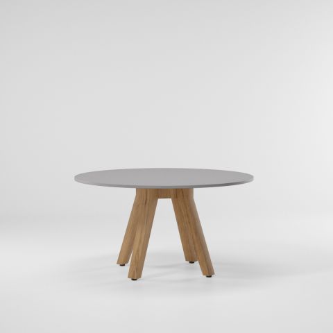 vieques_dining_table_d135_teak_legs.jpg