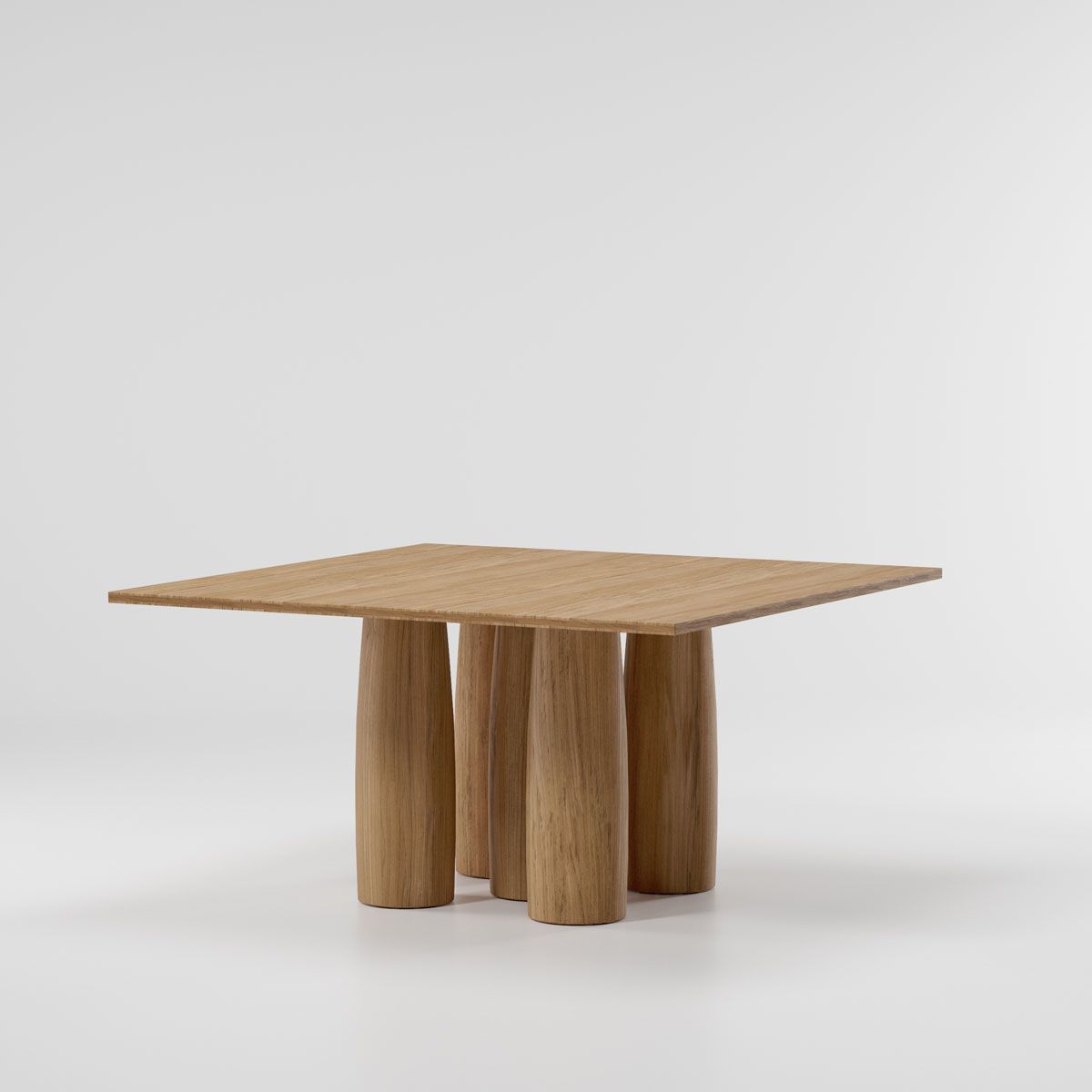 Teak dining table 140x140 / 8 Guest